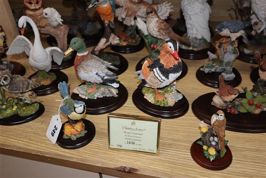 A collection of Country Artists and other resin models of birds and animals, including a large peregrine falcon (23)